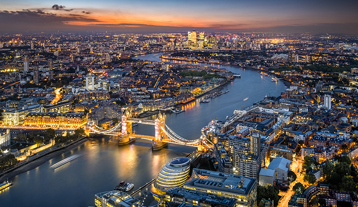 London landscape and night