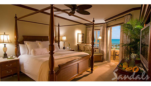 Mediterranean Honeymoon Oceanview Club Level Suite (MO)