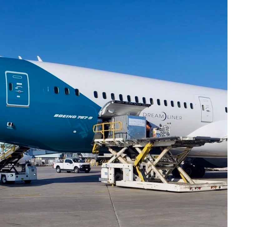 WestJet Cargo Dreamliner being loaded