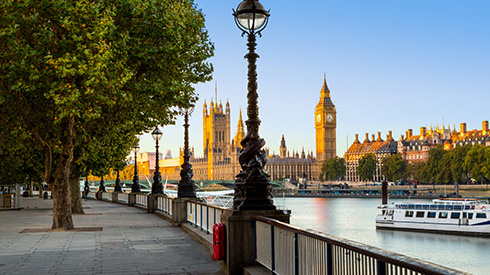 La Tamise avec Big Ben et le palais de Westminster à l'arrière-plan