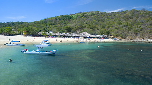 Beach front view in Huatulco
