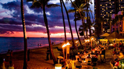 Honolulu beach just after sunset