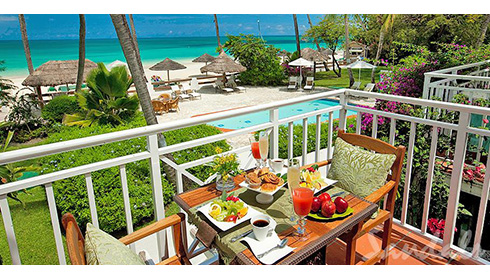 Caribbean Beachfront Grande Luxe Club Level Room (GB)