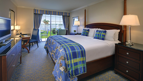 Deluxe Harbour View Room With King Bed