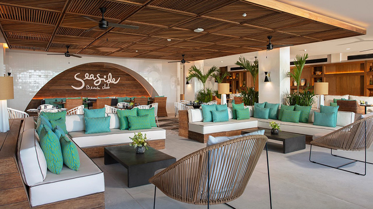 Seaside Beach Club Lounge