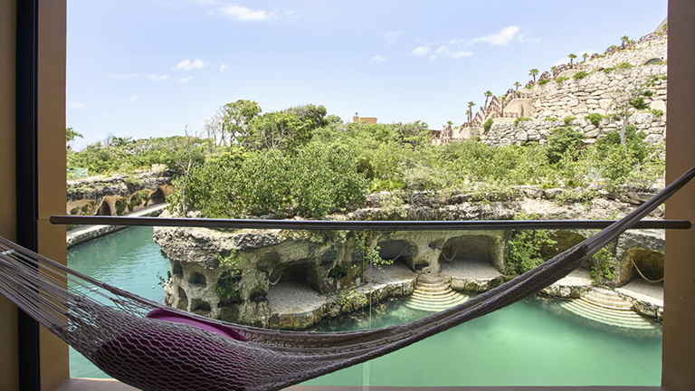 Suite avec vue sur la rivière