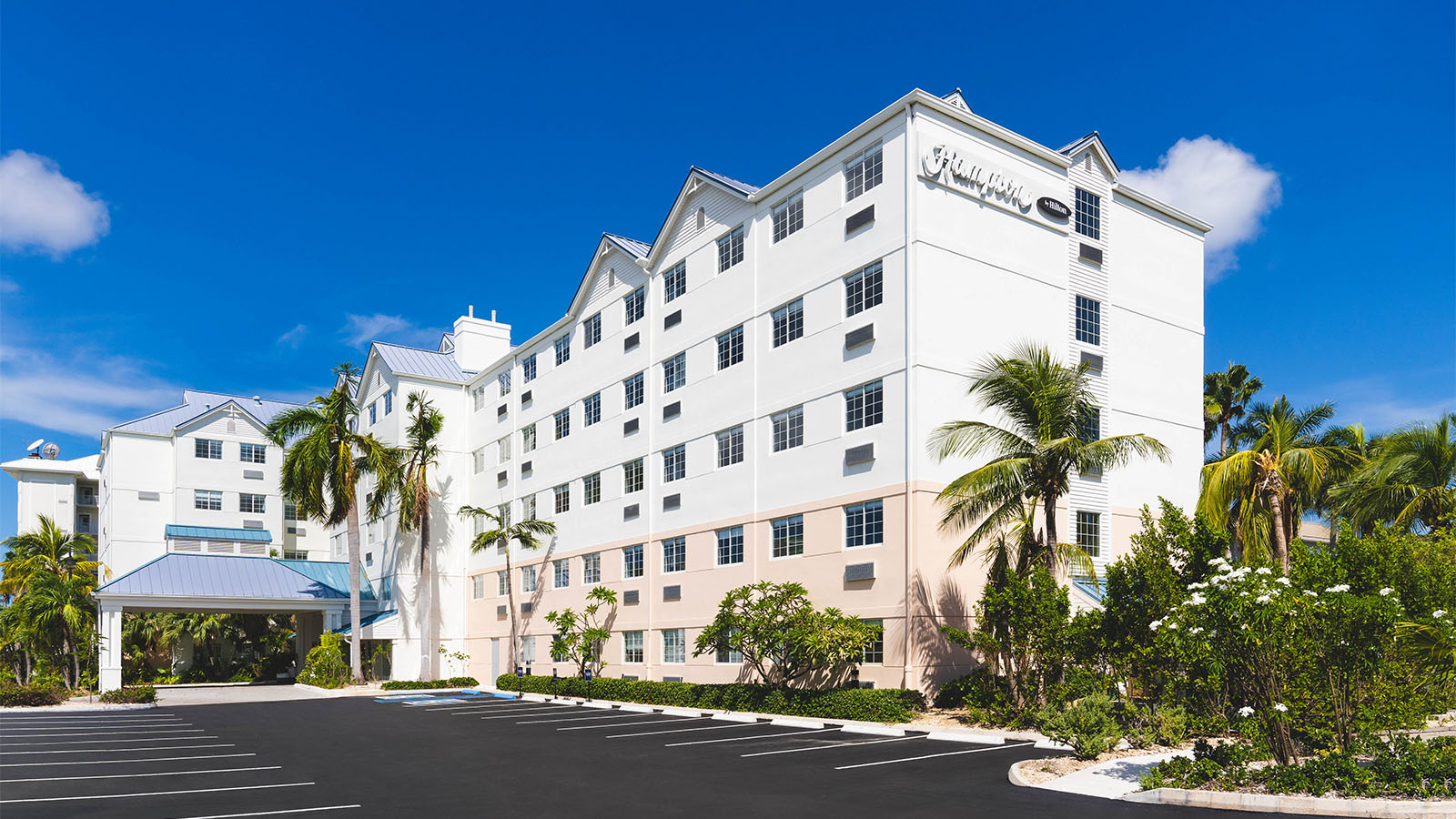 Featuring main image of Hampton by Hilton Grand Cayman