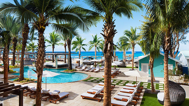 Access to the Westin Grand Cayman Resort's Oceanfront Pool