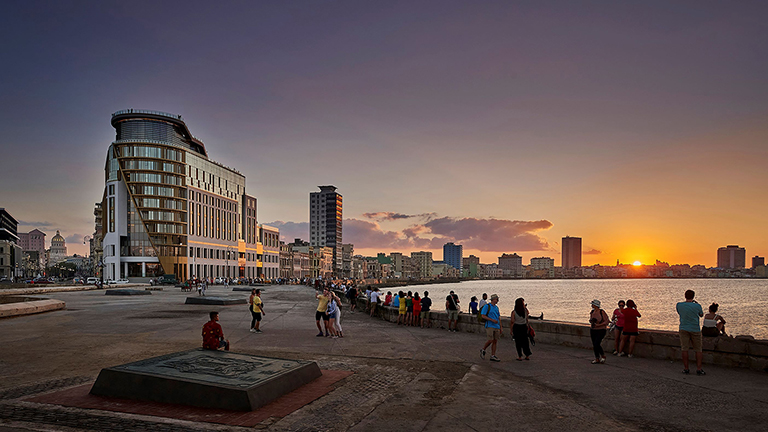  Royalton Habana Exterior View