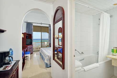 Standard Ocean View Room - Bathroom