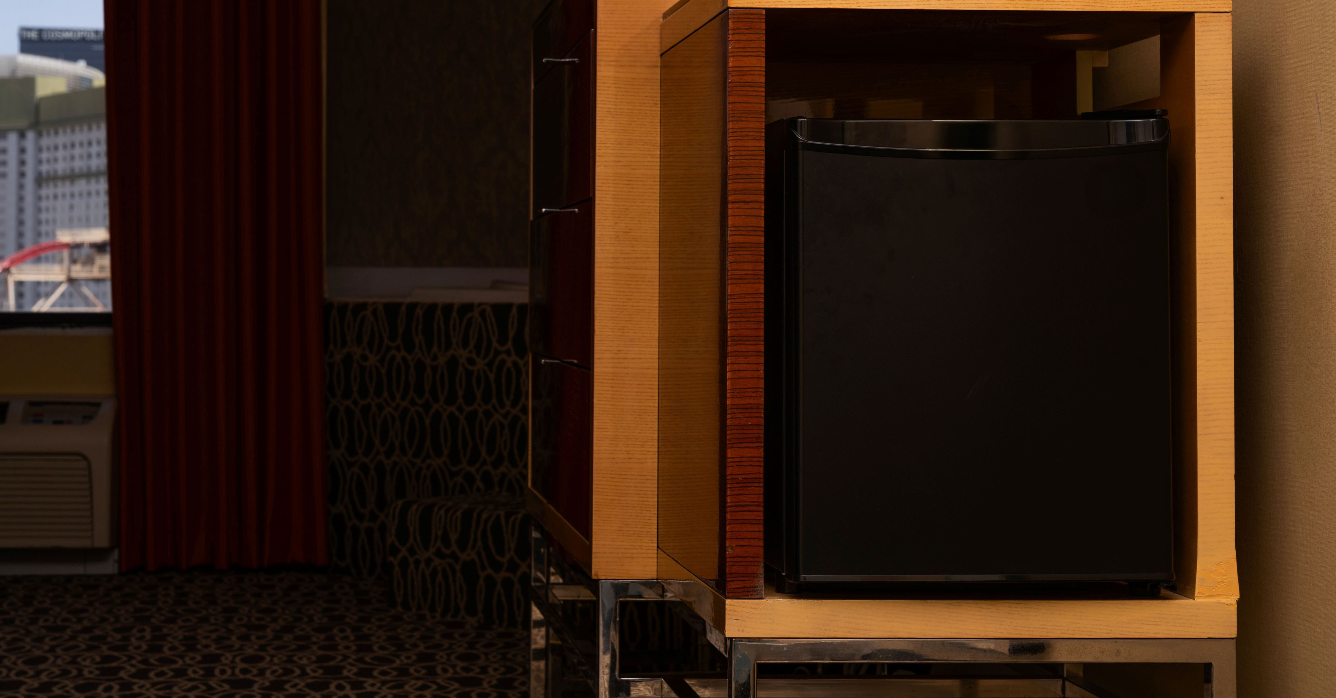 Newly Renovated Resort Tower King - Mini Fridge