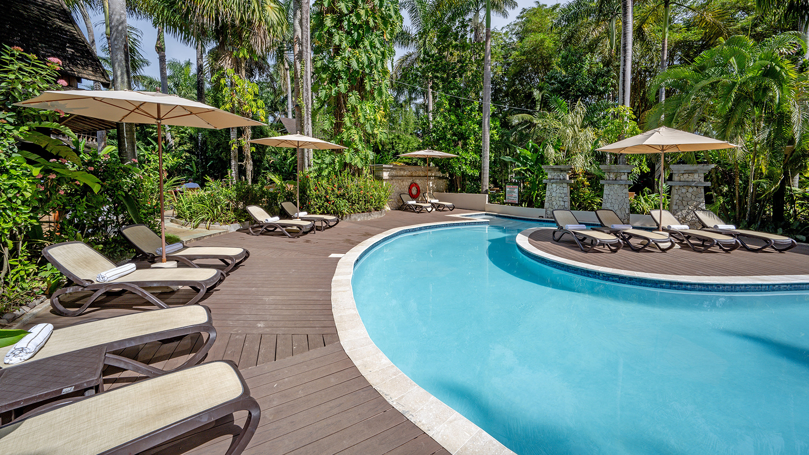 70 km from MBJ airport