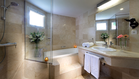 Suite junior Premium vue sur les jardins - Salle de bain