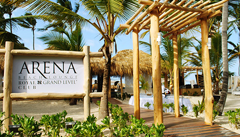 Entrée de l'Arena Beach Club