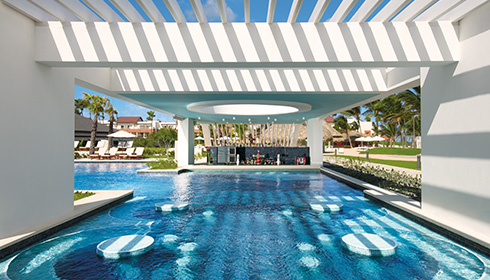 Preferred Club adult-only pool swim-up bar