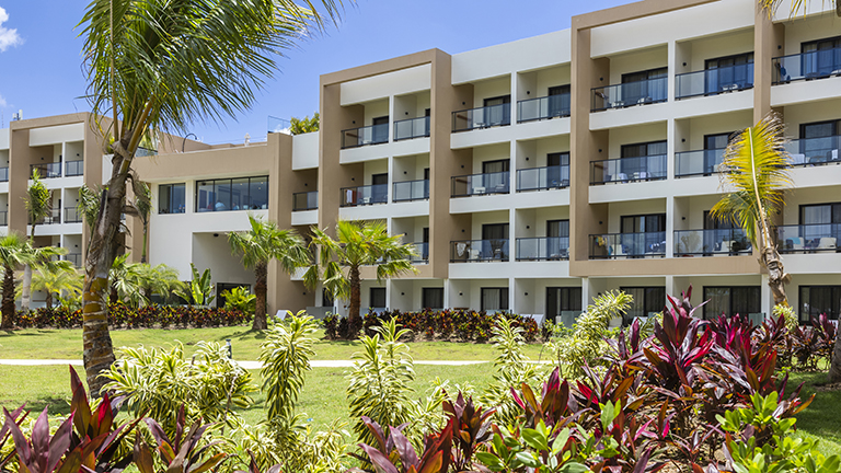 Viva Miches by Wyndham Resort Grounds