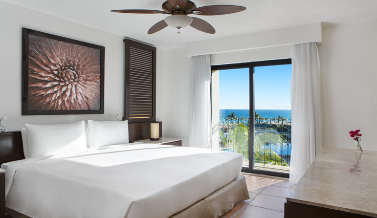 Ocean Front One Bedroom Master Suite