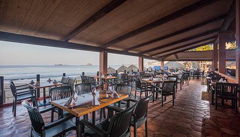 Restaurant La Isla avec vue sur l'océan