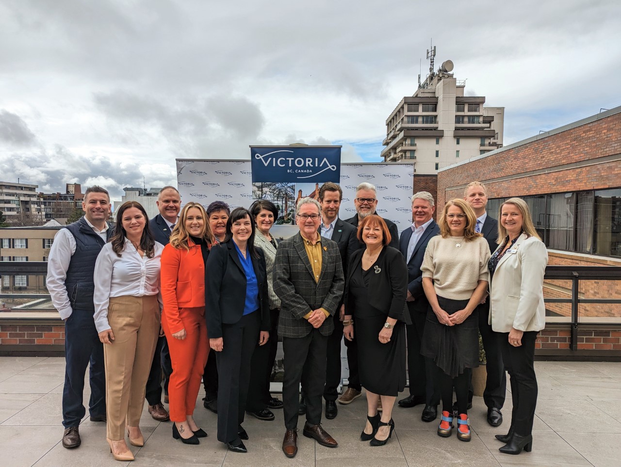 WestJet Executive visit to Victoria brings renewed commitment and focus on region  