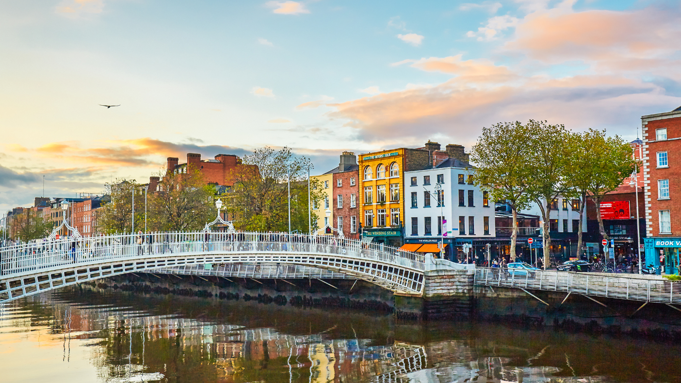 Between now and October 13, WestJet will offer daily service between Toronto and Dublin on board the Boeing MAX 8 aircraft 