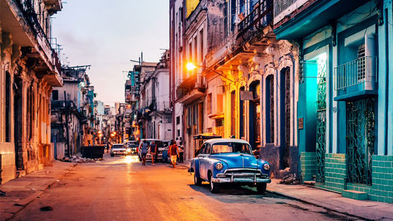 Vue d'une rue de Cuba