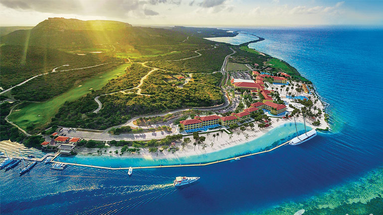 Vue aérienne du Sandals Royal Curacao