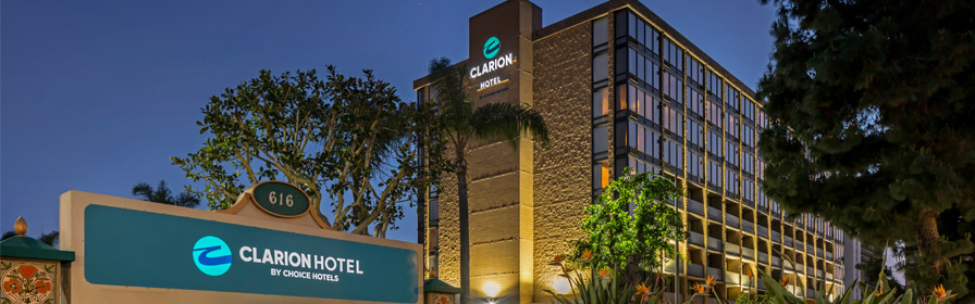 Exterior view of Clarion Hotel Anaheim