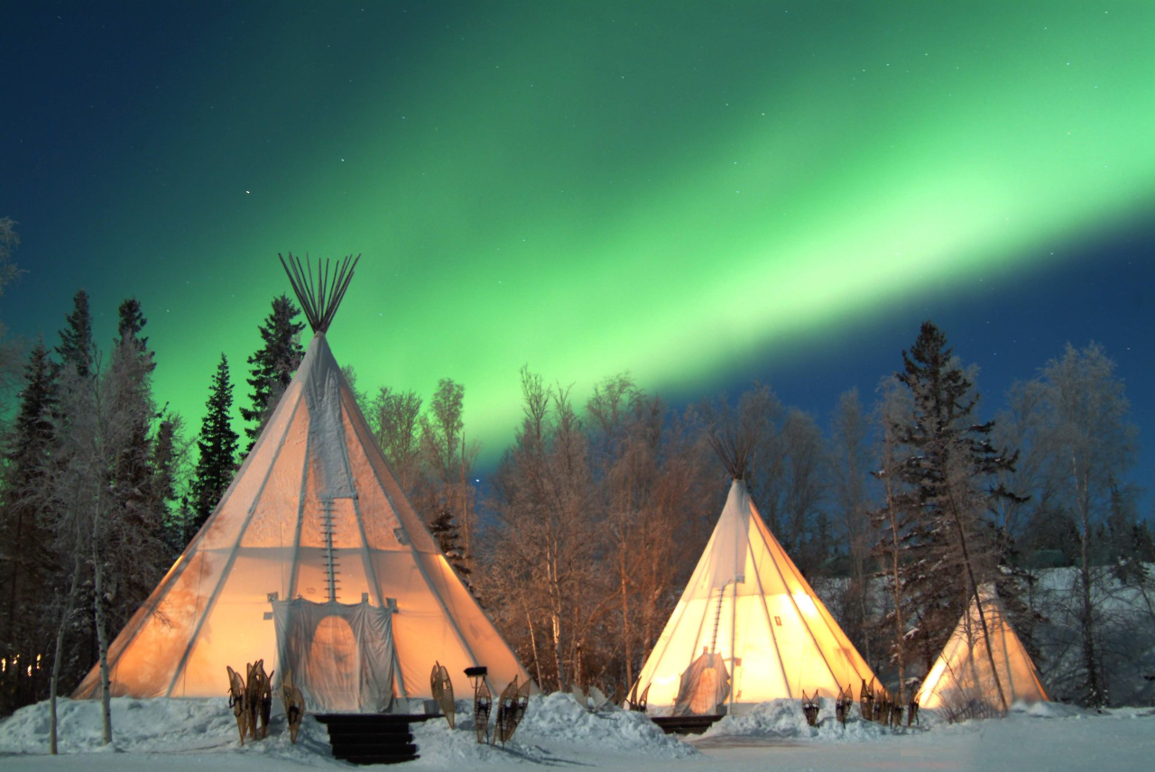 Aurora Village Northern Lights 