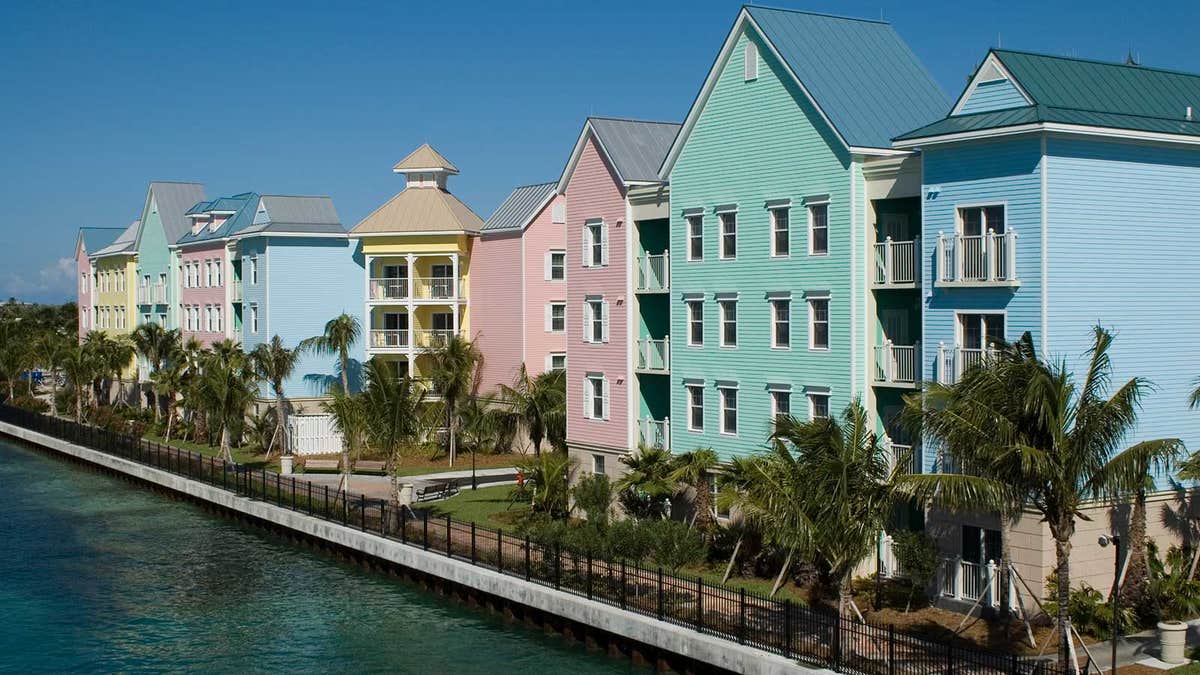 Flights from Toronto (YYZ) to Nassau (NAS) WestJet official site