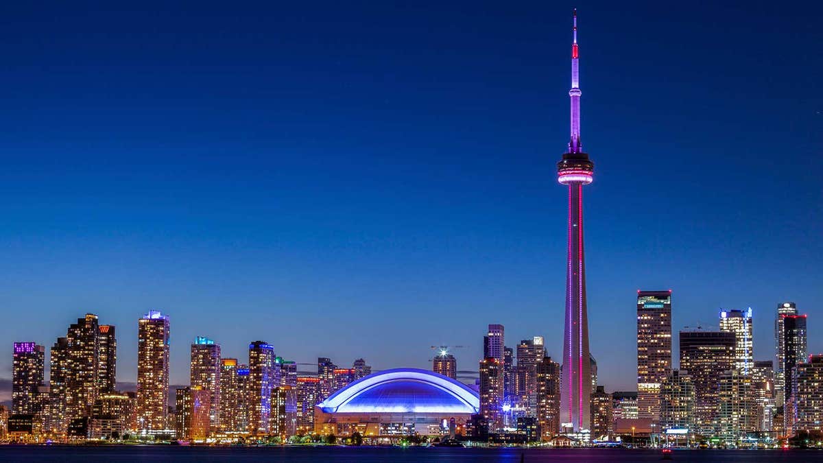 Flights from Comox (YQQ) to Toronto (YYZ) WestJet official site